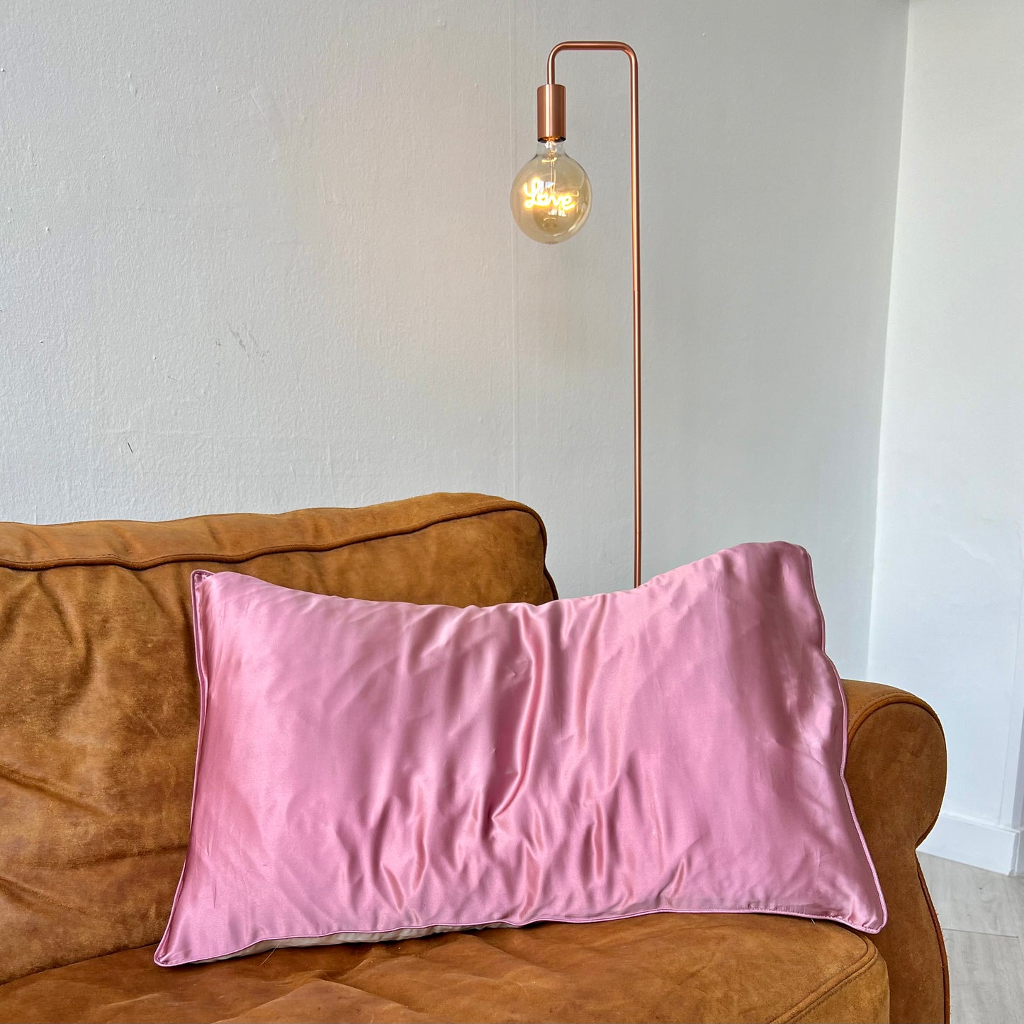 MULBERRY SILK PILLOWCASE
